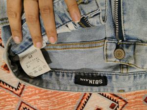 Light Wash Flared Jeans
