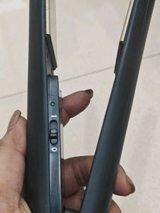 Philips KeraShine Hair Straightener