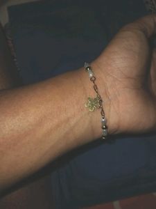 Cute Clover Charm Bracelet