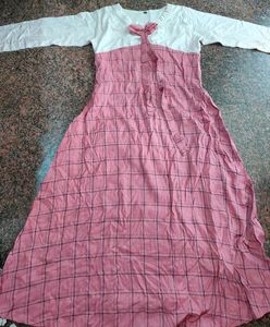 Beautiful Long Kurta with Bow Detail