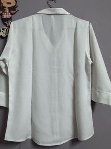 White 3/4 Sleeve Button-Down