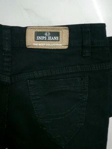 Black Capri Jeans