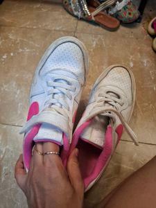 Nike White Pink Sneakers for 6 to 8 ye old