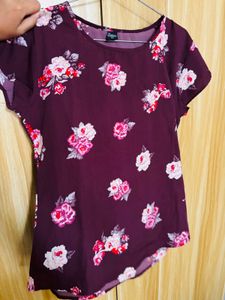 Unique and Beautiful Floral Print Short Sleeve Top