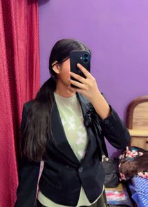 Chic Black Blazer with Bow Detail