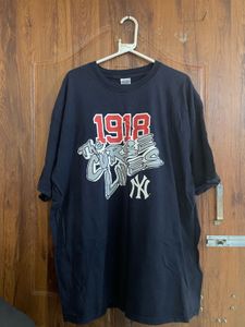New York Yankees '1918 Curse' T-Shirt