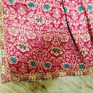 Nayra Cut Suit Set