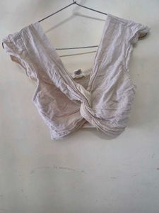 Twisted Front V-Neck Crop Top