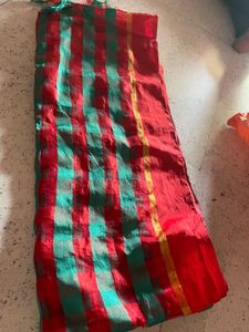 Red &amp; Green Checked Saree