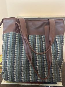 Stylish Zouk Tote Bag
