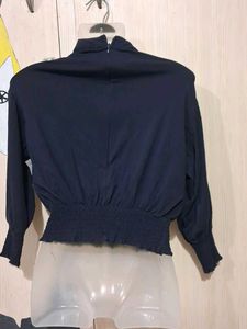 navy blue feathres metalic top