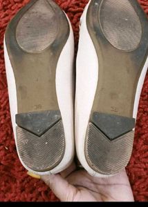 2. Beautiful bow ballerina flats for women