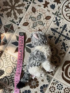 8 Stuffed Toy Animals