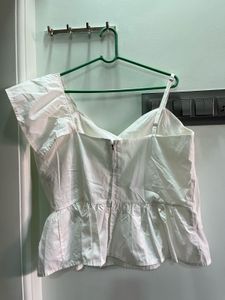 Chic White One-Shoulder Ruffle Top