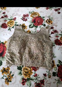 ❤️Embroidered crop top Set❤️
