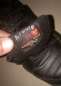 Black school shoes 3 years