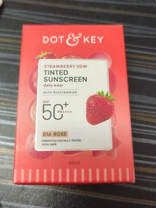 Dot & Key Strawberry Dew Tinted Sunscreen