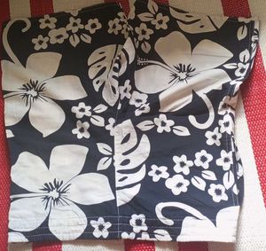 Hawaiian Floral Print Shorts