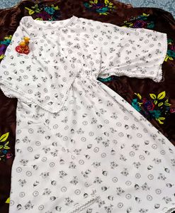White Floral Print Kurta for girls and working wom