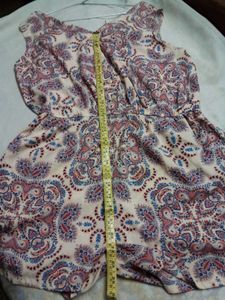 Paisley Print short jumpsuit.