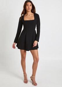 Chic Square Neck Long Sleeve Dress