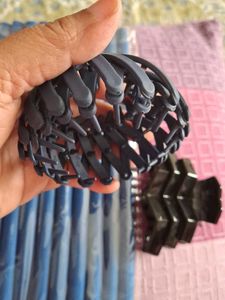 Absolutely beautiful hair accessories