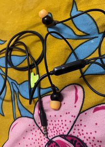 Oraimo Wired Earphones