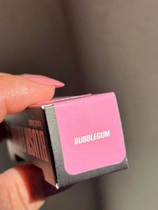 Huda Beauty Blush Filter Liquid