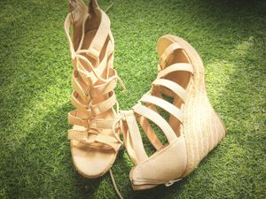 Beautiful Off White Gold Silver Gladiator Heels