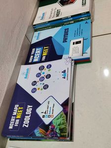Aakash NEET Study Material Set