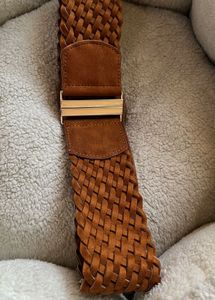 H&amp;M Art Suede Belt