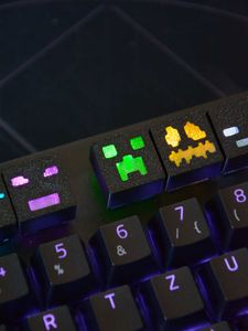 Custom minecraft Keyboard Keycaps -  set of 4