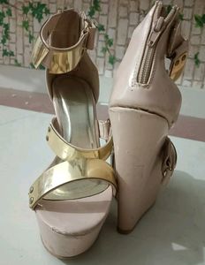 Flat N Heels Wedges