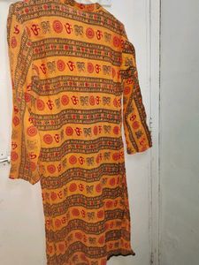 Bhagva Rang Kurti For Men And Women