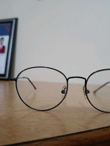 Round Black Wire Frame Glasses