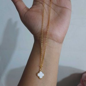 Dainty Heart Necklace