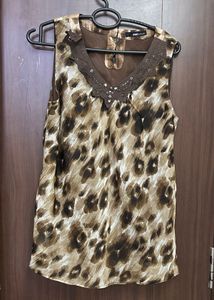 IMPORTED Stylish Leopard Print Sleeveless Top