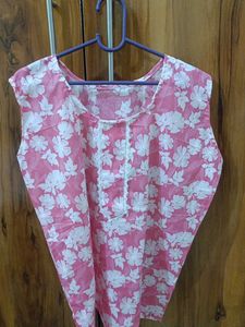 New and never wear Pink Floral Kurta