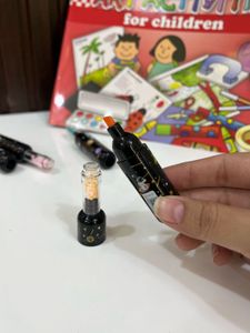 Art Activities Book with Highlighters Set