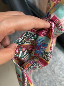 Vibrant print Sleeveless Dress with pock