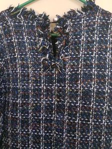 Stylish Tweed Jacket with Frayed Edges