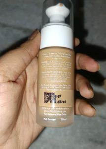 Mamaearth Hydra-Glow Foundation