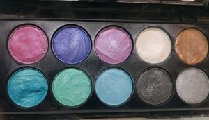 10 Color Eyeshadow Palette