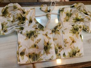 Floral Puff Sleeve Blouse