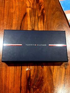 luxury gifting box TOMMY HILFIGER