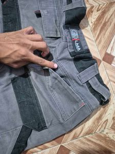 Unique 9 Pockets Men's Cargo Pants 😉