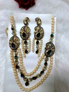 Stunning Pearl &amp; Blue Stone Jewellery Set