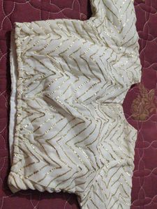 Elegant White Blouse with Gold Accents size M