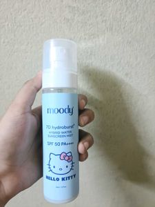 Moody Hello Kitty Sunscreen Mist SPF 50