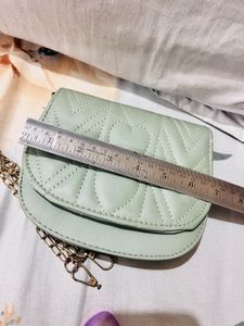 Chic Quilted Crossbody Bag